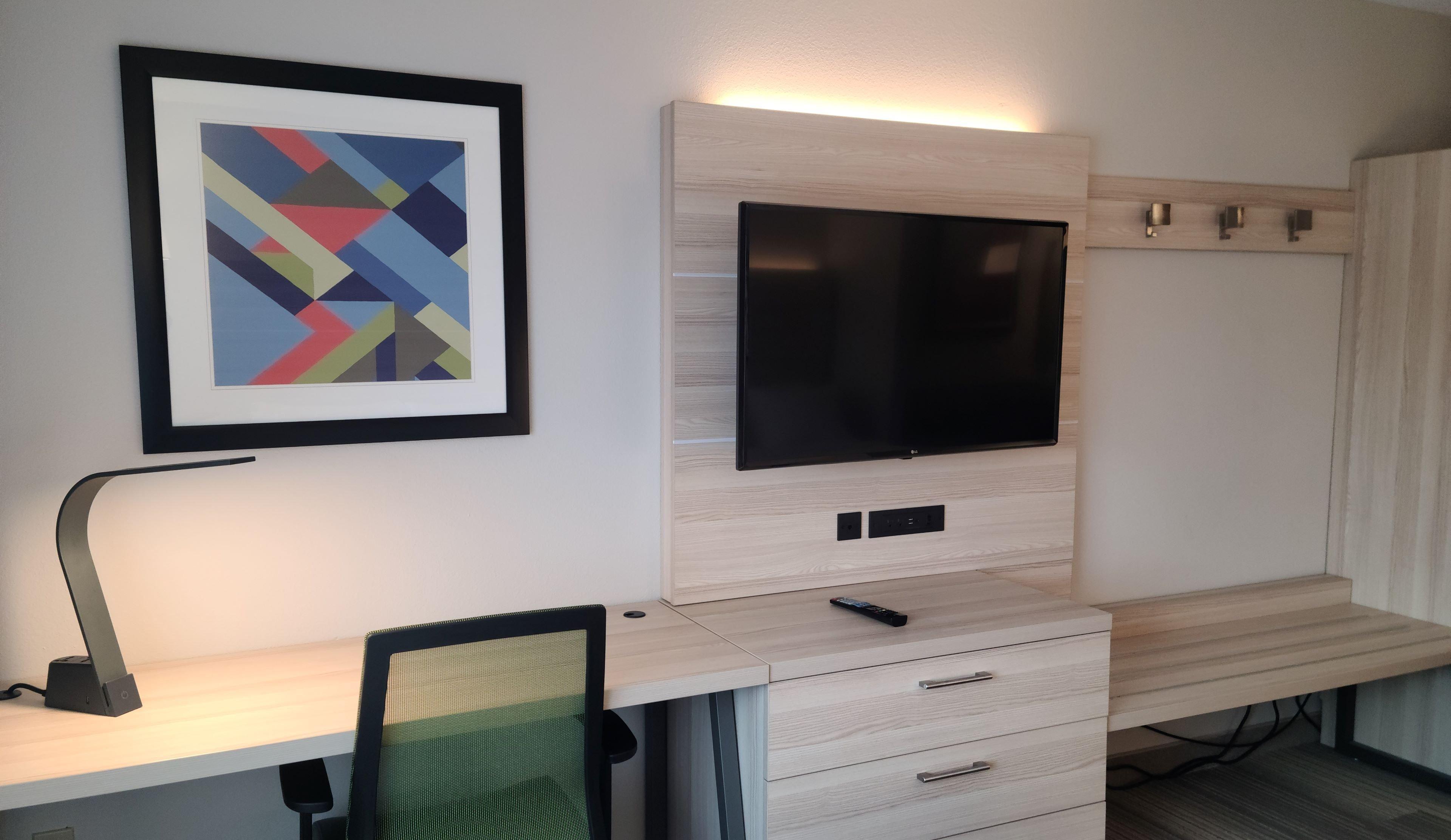 Express Lordstown-newton Falls/warren By Ihg Hotel